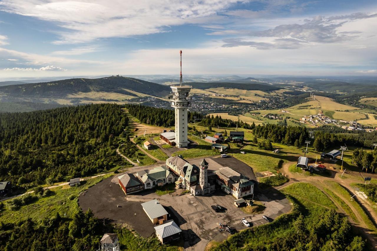 Apartmany Nad Slikovkou Jáchymov Dış mekan fotoğraf