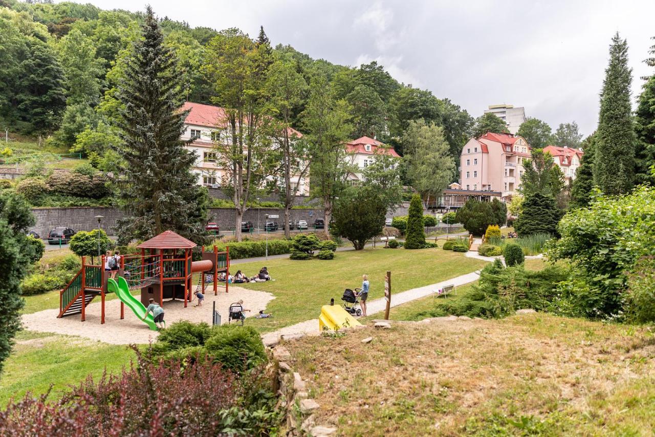 Apartmany Nad Slikovkou Jáchymov Dış mekan fotoğraf